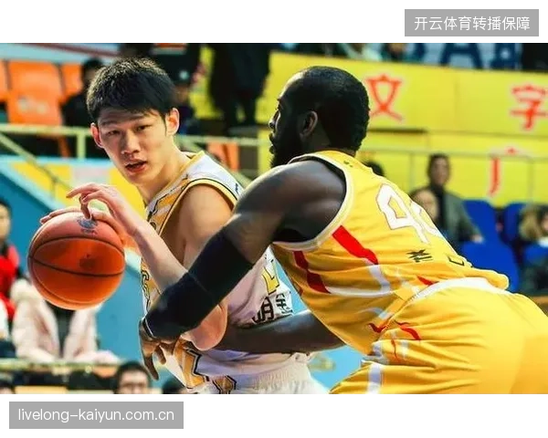 胡金秋以6.493的个人累计贡献值高居本土球员第一，领衔常规赛最佳阵容一阵